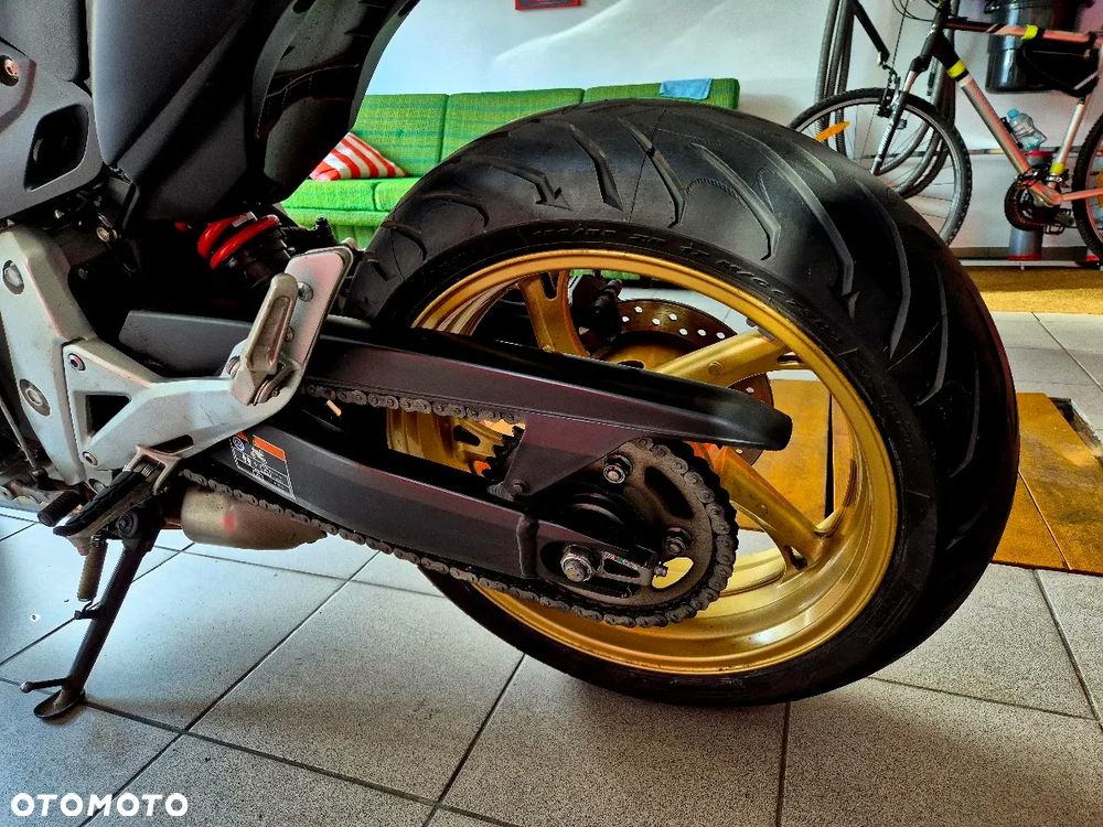 Honda Hornet - 10