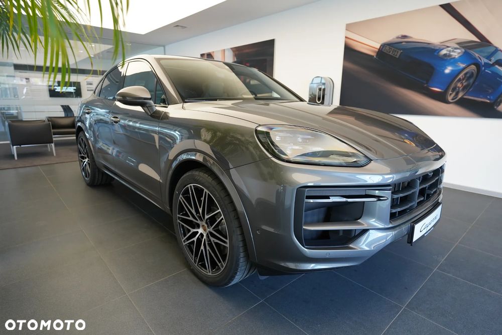 Porsche Cayenne - 8