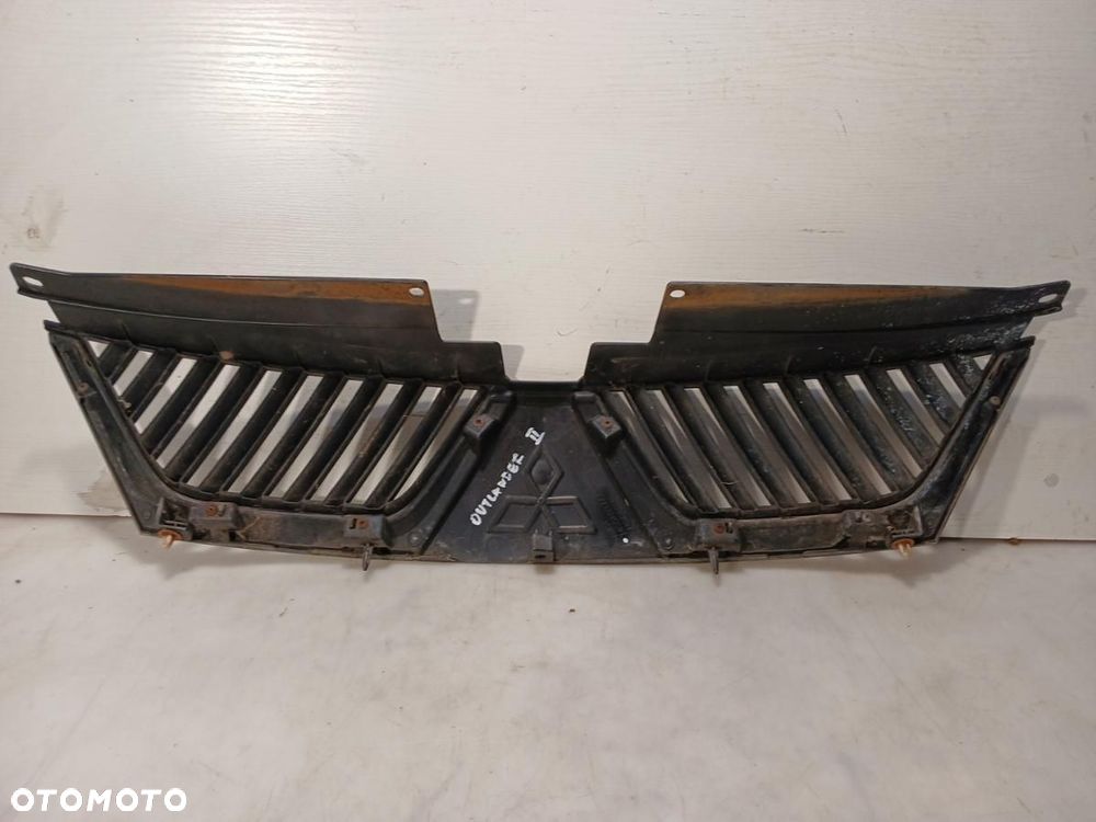 ATRAPA GRILL KRATKA  MITSUBISHI OUTLANDER II 7450A037ZZ  7450A038 - 3