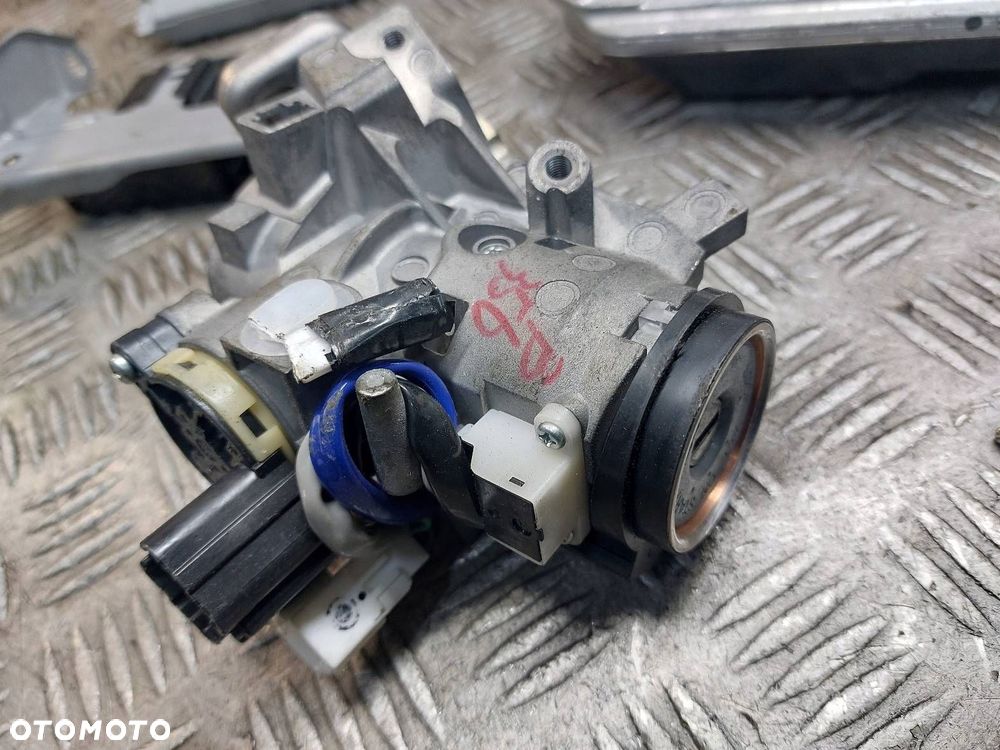 ZESTAW STARTOWY MITSUBISHI ASX I 1.8 DID 1860B422 8637A641 8100B455 - 8