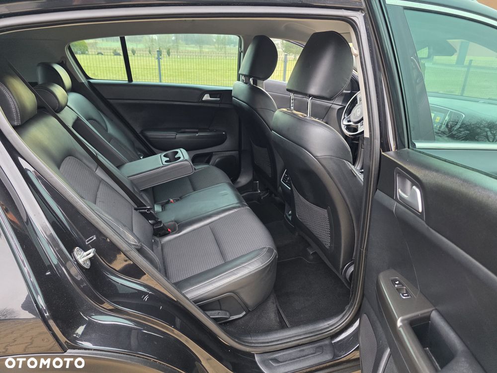 Kia Sportage 1.7 CRDI 2WD ISG Spirit - 20