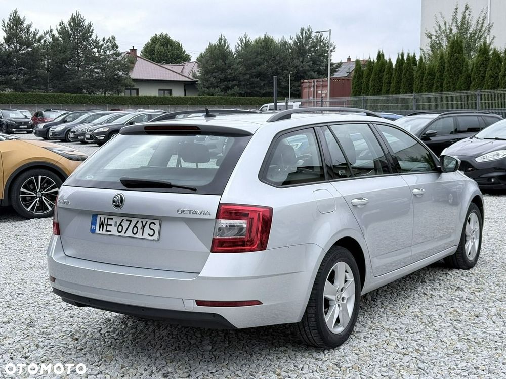 Skoda Octavia - 10