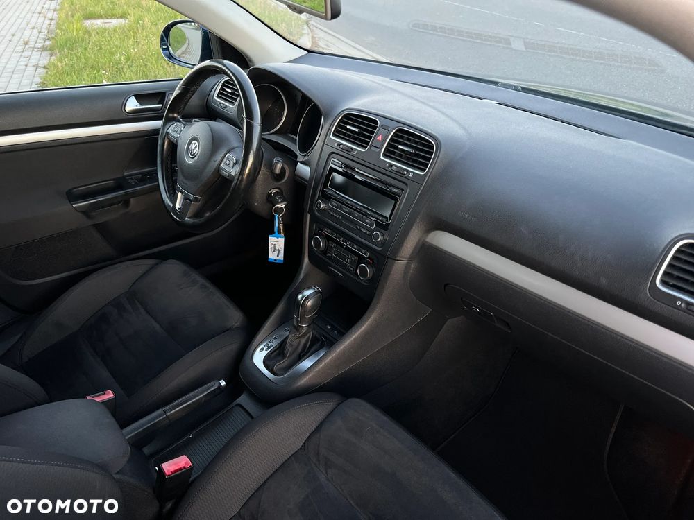 Volkswagen Golf VI 1.6 TDI BlueMot Comfortline DSG - 16