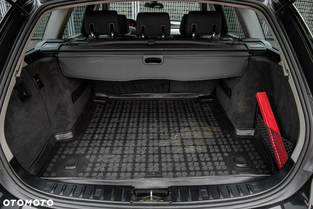 BMW Seria 3 - 26