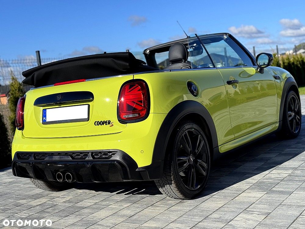 MINI Cooper S John Works Trim - 12