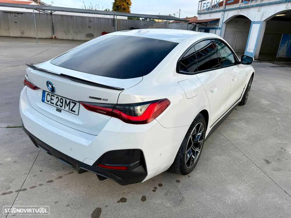 BMW i4 eDrive40 Pack Desportivo M - 10