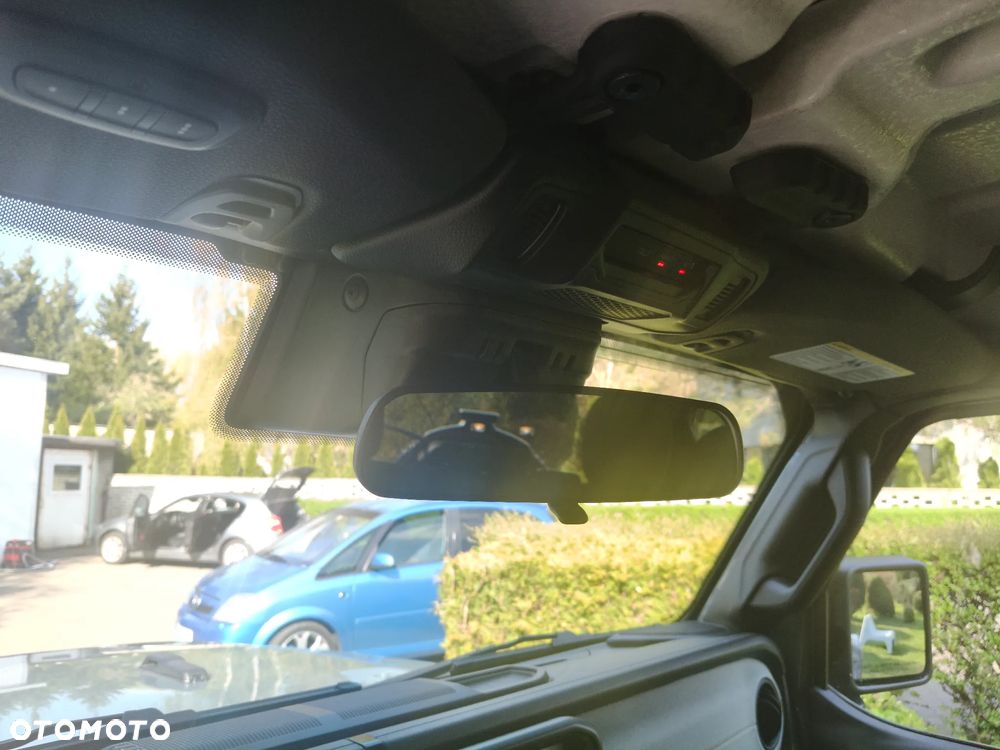 Jeep Wrangler Unlimited GME 2.0 Turbo Sahara - 13