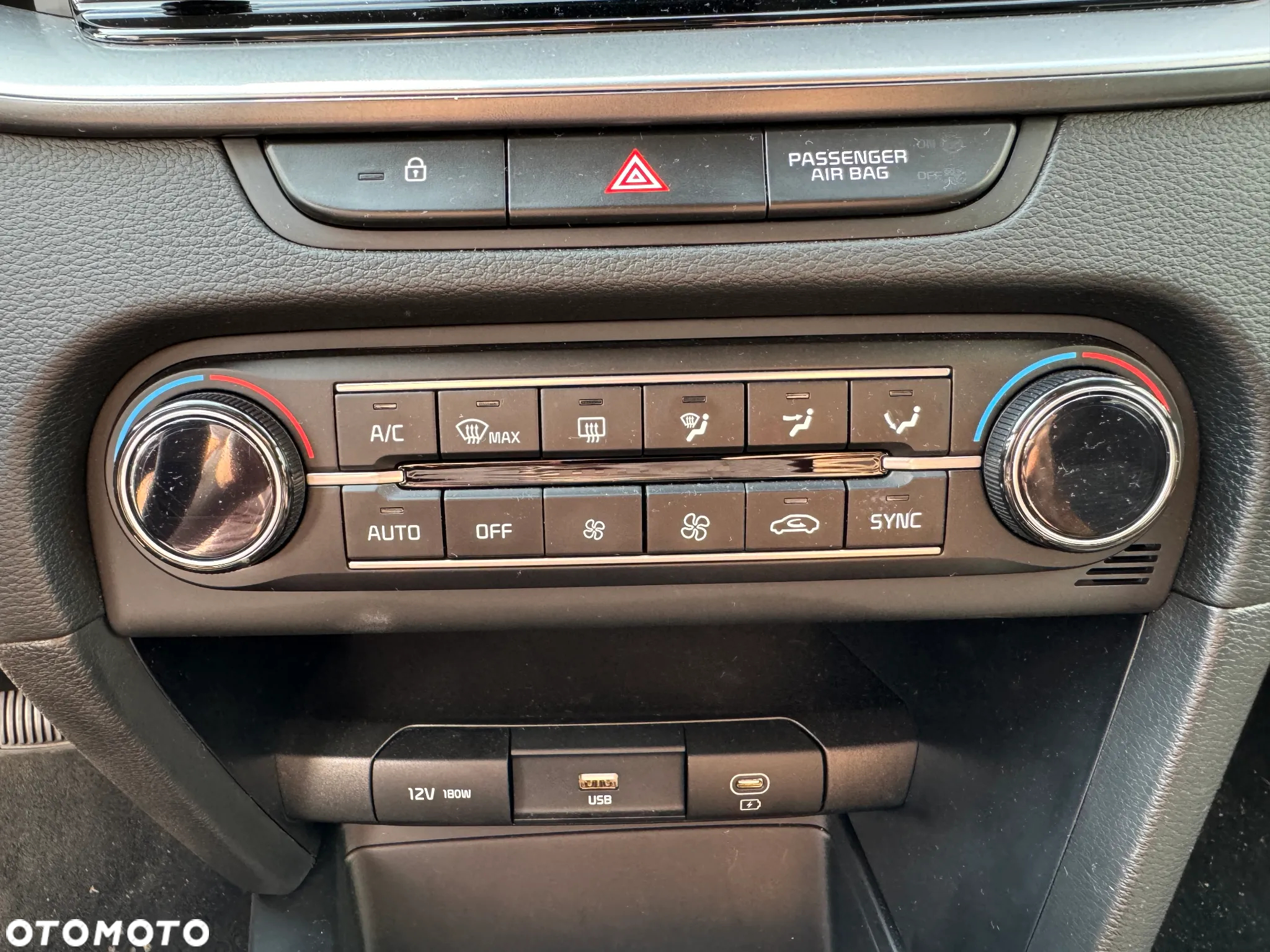 Kia Ceed 1.5 T-GDI M DCT - 12