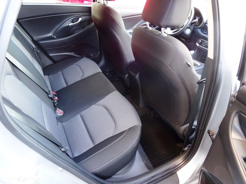 Hyundai i30 1.0 T-GDI Modern - 12