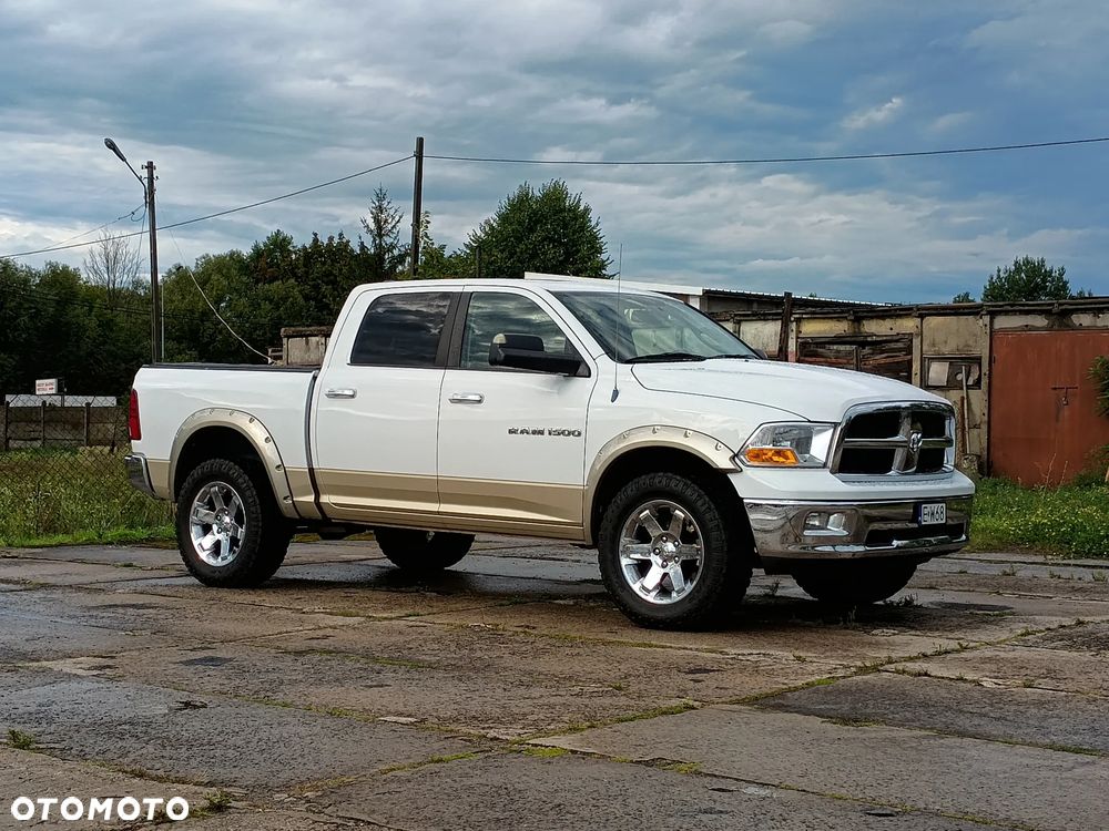 Dodge RAM 5.7 4x4 - 1