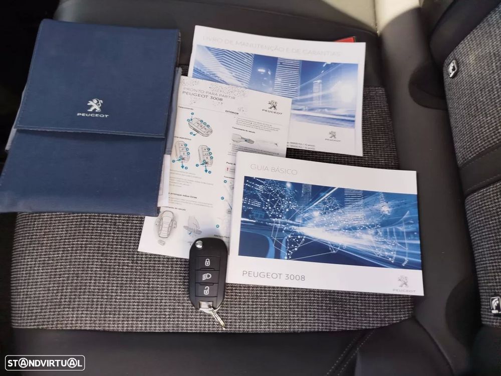 Peugeot 3008 1.5 BlueHDi Allure Pack - 19
