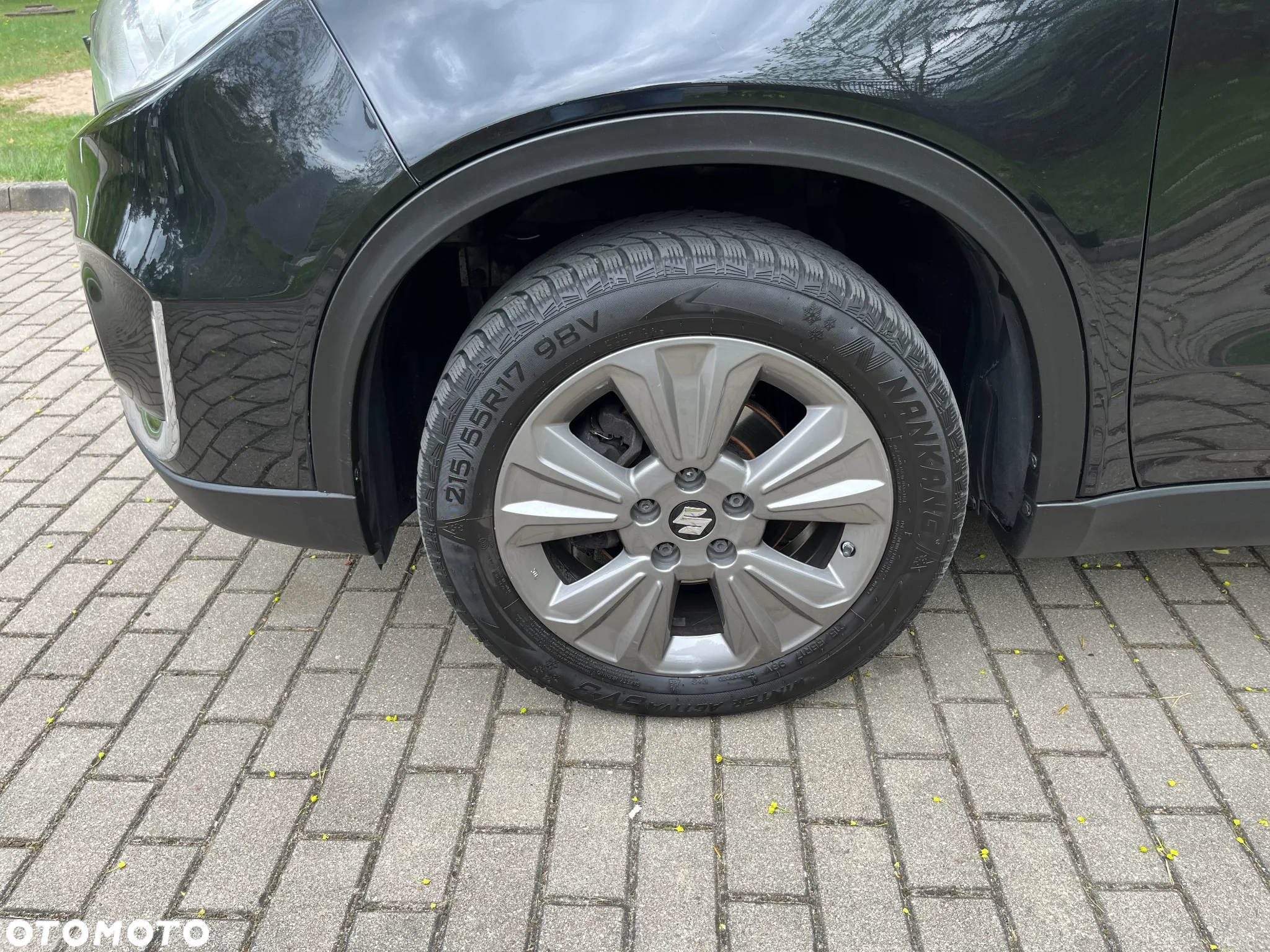 Suzuki Vitara 1.0 Boosterjet Premium 4WD - 12