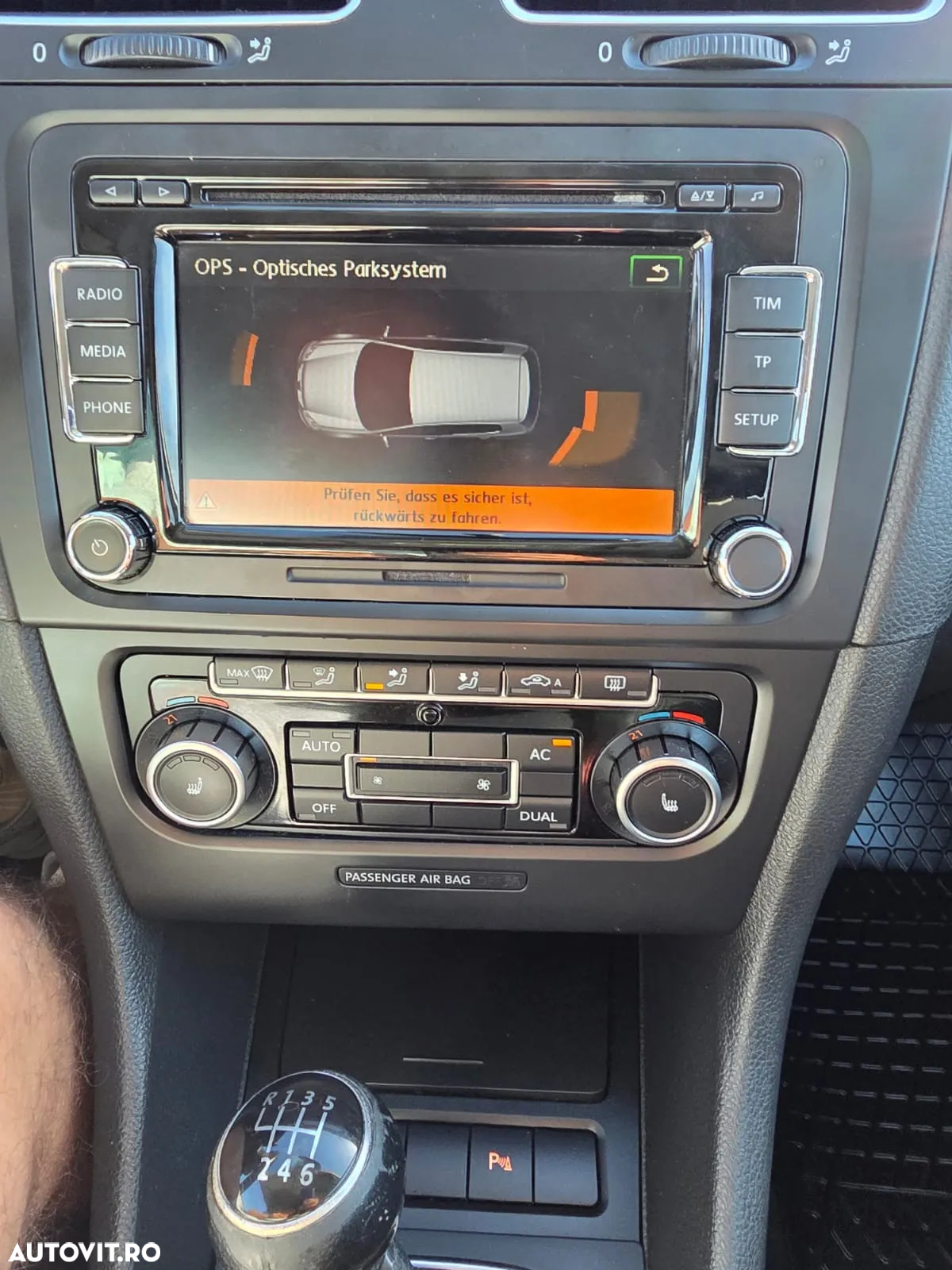 Volkswagen Golf - 12