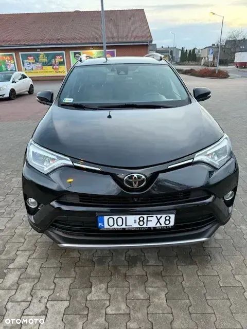 Toyota RAV4 2.0 D-4D Prestige 4x2 - 2