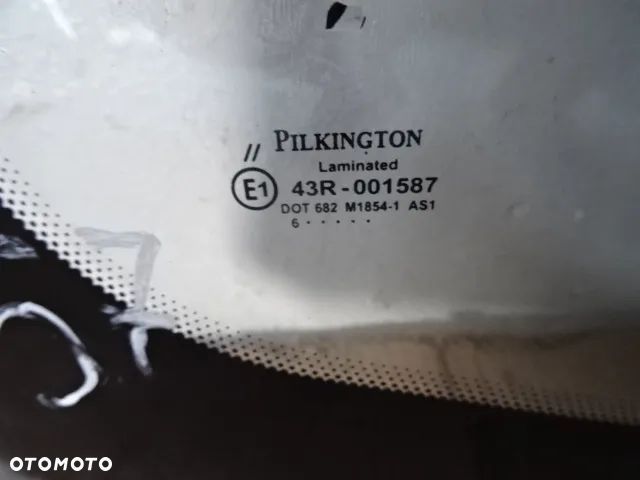 SZYBA CZOŁOWA PRZEDNIA CITROEN C5 I LIFT NR57 - 8
