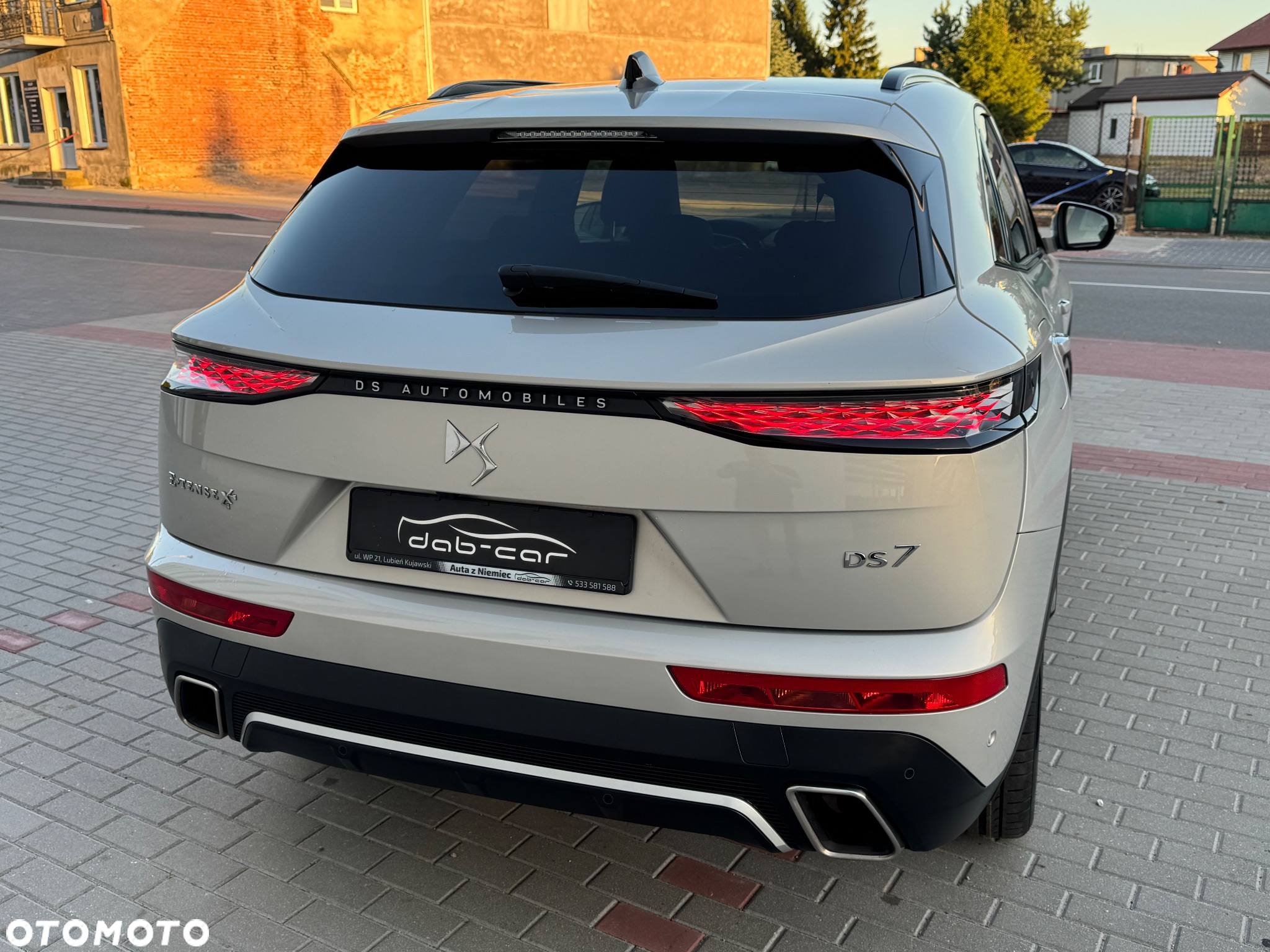 DS Automobiles DS 7 Crossback 1.6 E-Tense 4x4 Opera - 13
