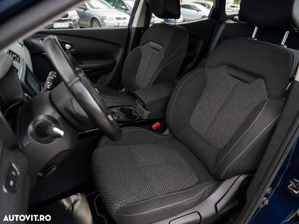 Renault Kadjar BLUE dCi 115 EDC INTENS - 13