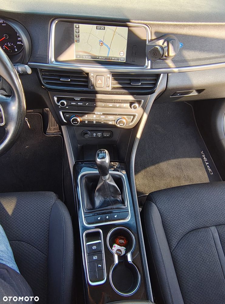 Kia Optima - 9