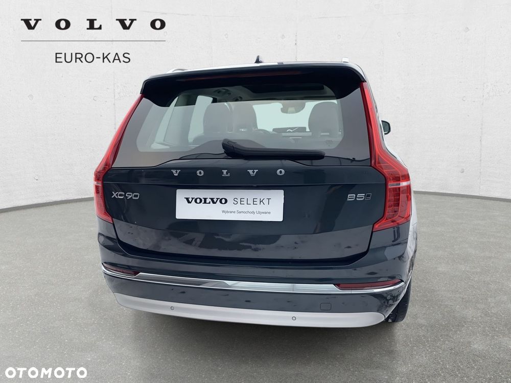 Volvo XC 90 - 6