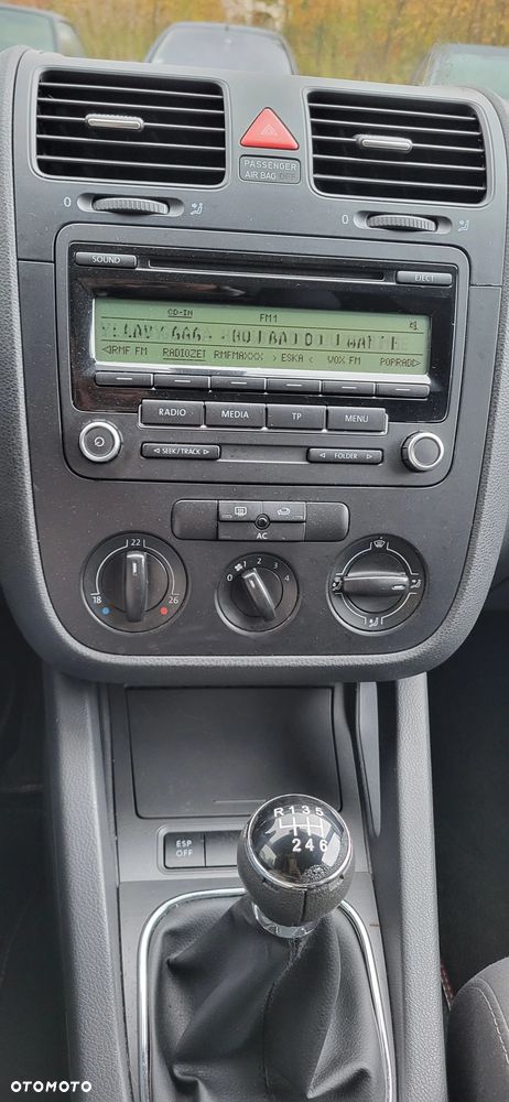Volkswagen Jetta 1.4 TSI Trendline - 11