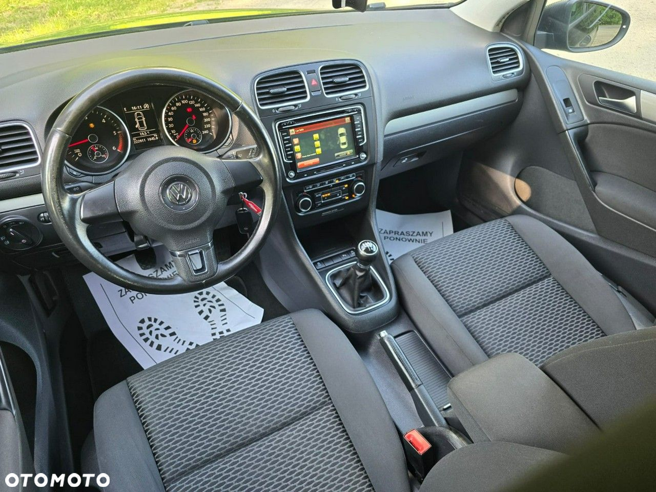 Volkswagen Golf - 29