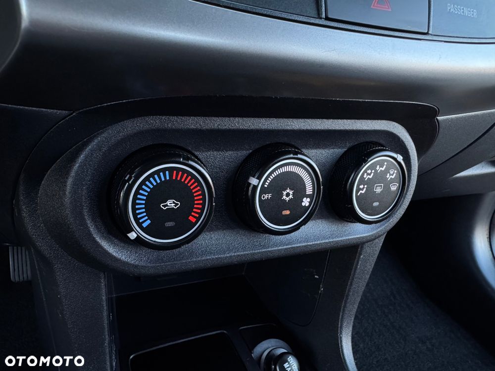 Mitsubishi Lancer - 26