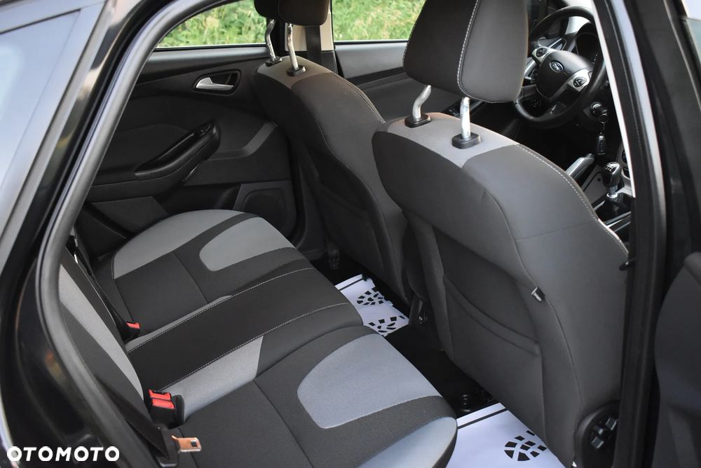 Ford Focus 1.0 EcoBoost Titanium - 25