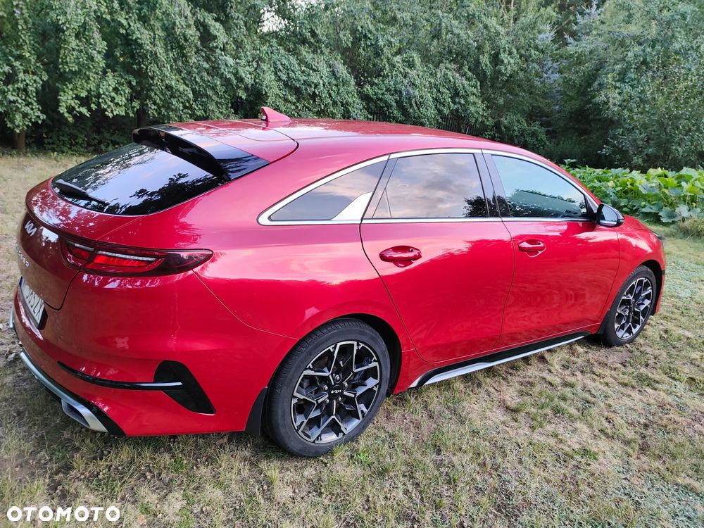 Kia ProCeed - 8