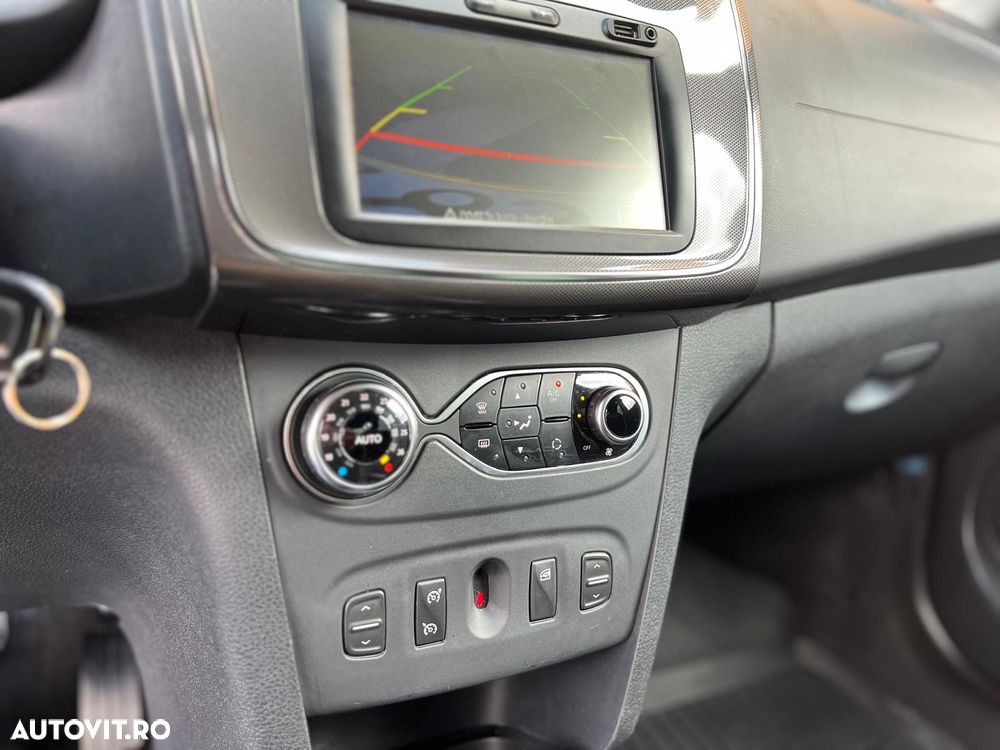 Dacia Logan Stepway 0.9 TCe - 22