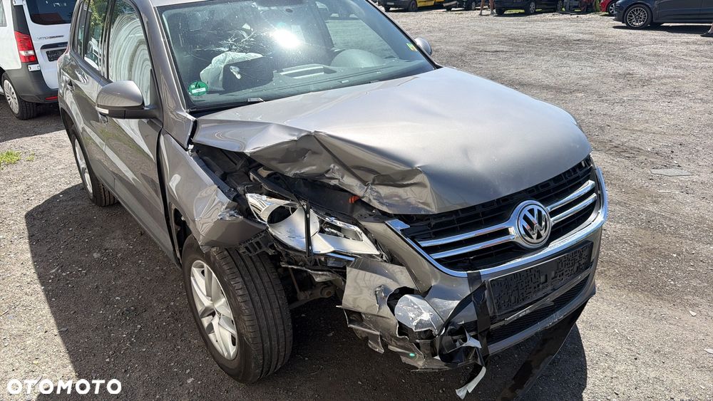 Volkswagen Tiguan 1.4 TSI BlueMotion Technology Team - 4