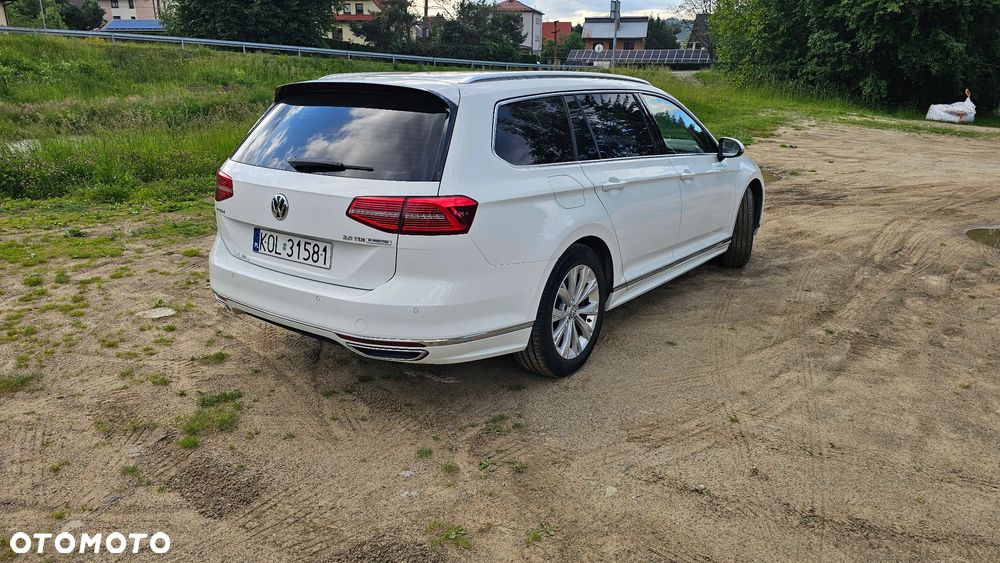 Volkswagen Passat 2.0 TDI BMT Highline - 5