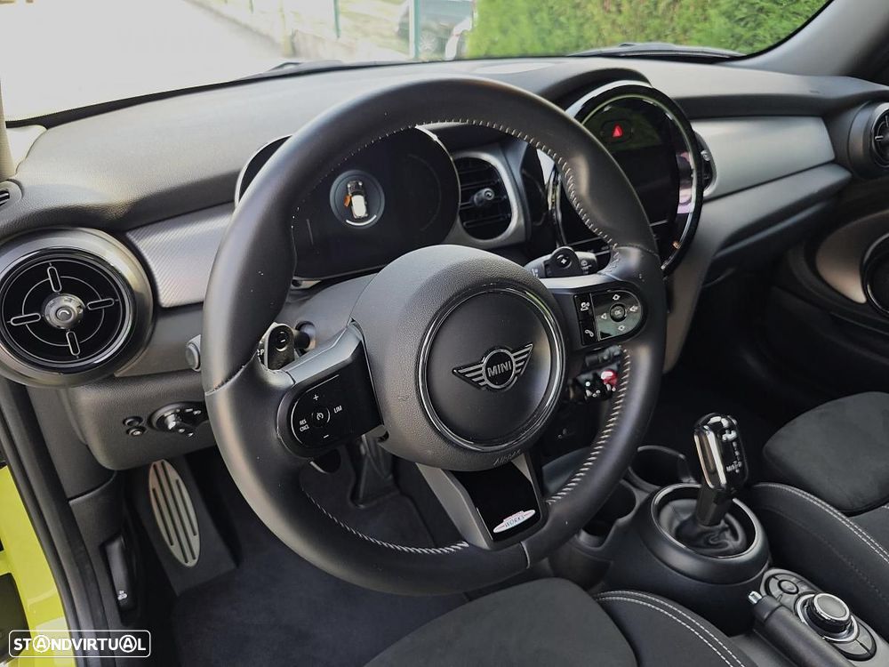 MINI 3 Portas John Cooper Works Auto Desportiva - 28