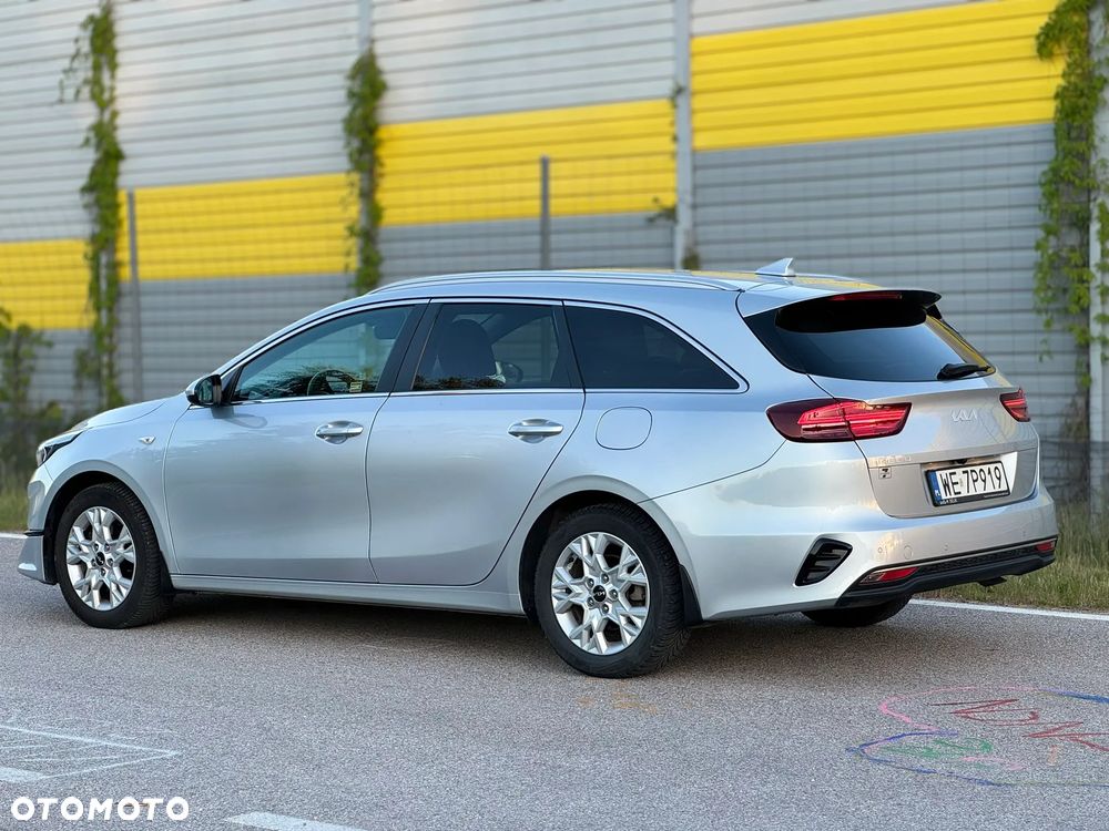Kia Ceed 1.5 T-GDI M - 4