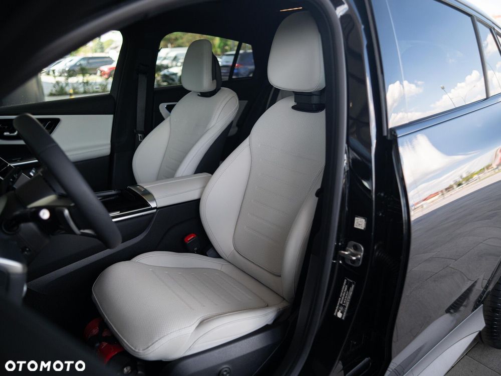 Mercedes-Benz GLC - 9