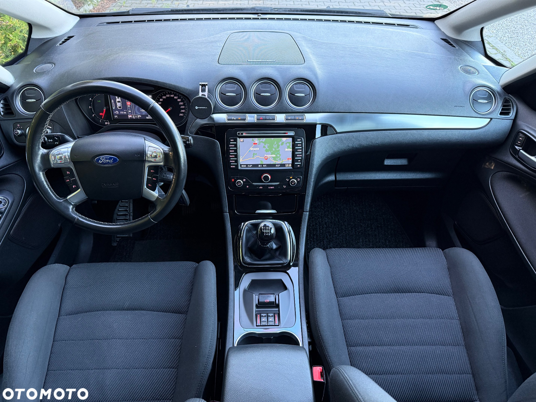 Ford S-Max - 10