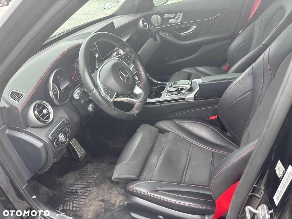 Mercedes-Benz Klasa C AMG 43 4Matic 9G-TRONIC - 9