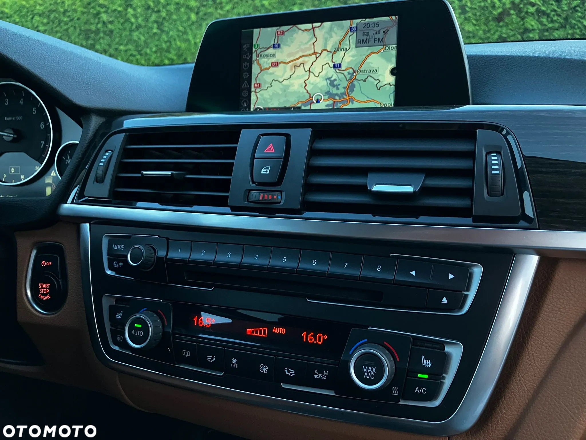 BMW Seria 3 328i Luxury Line - 16