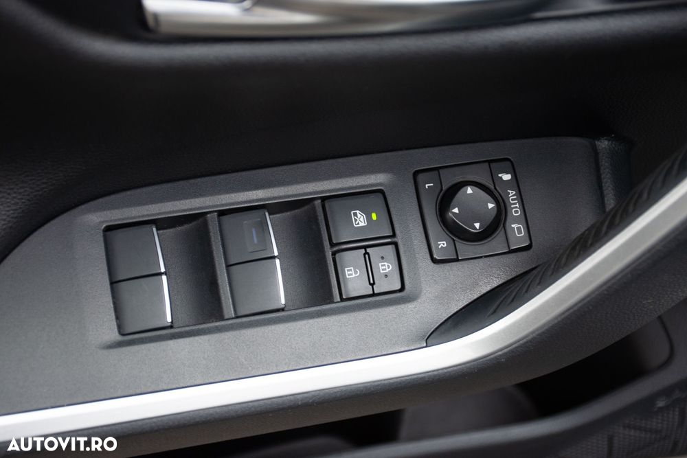 Toyota RAV4 2.5 Hybrid VVT-iE 4x4 Exclusive Bi-Tone - 13