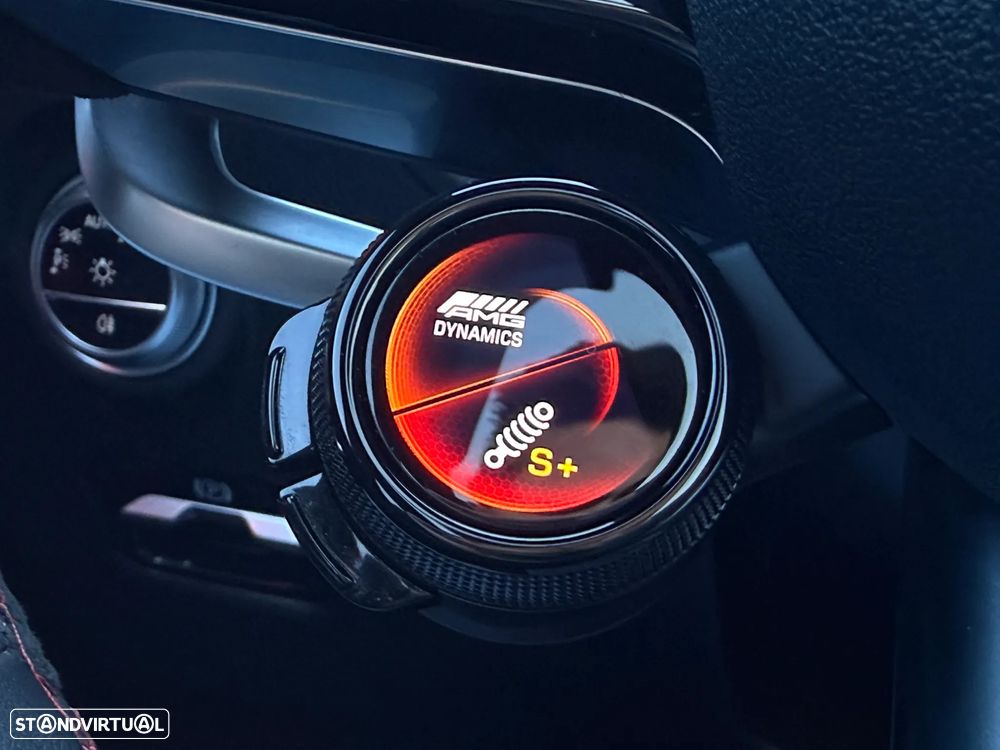 Mercedes-Benz C 63 AMG S E Performance Speedshift MCT9G F1 Edition - 30