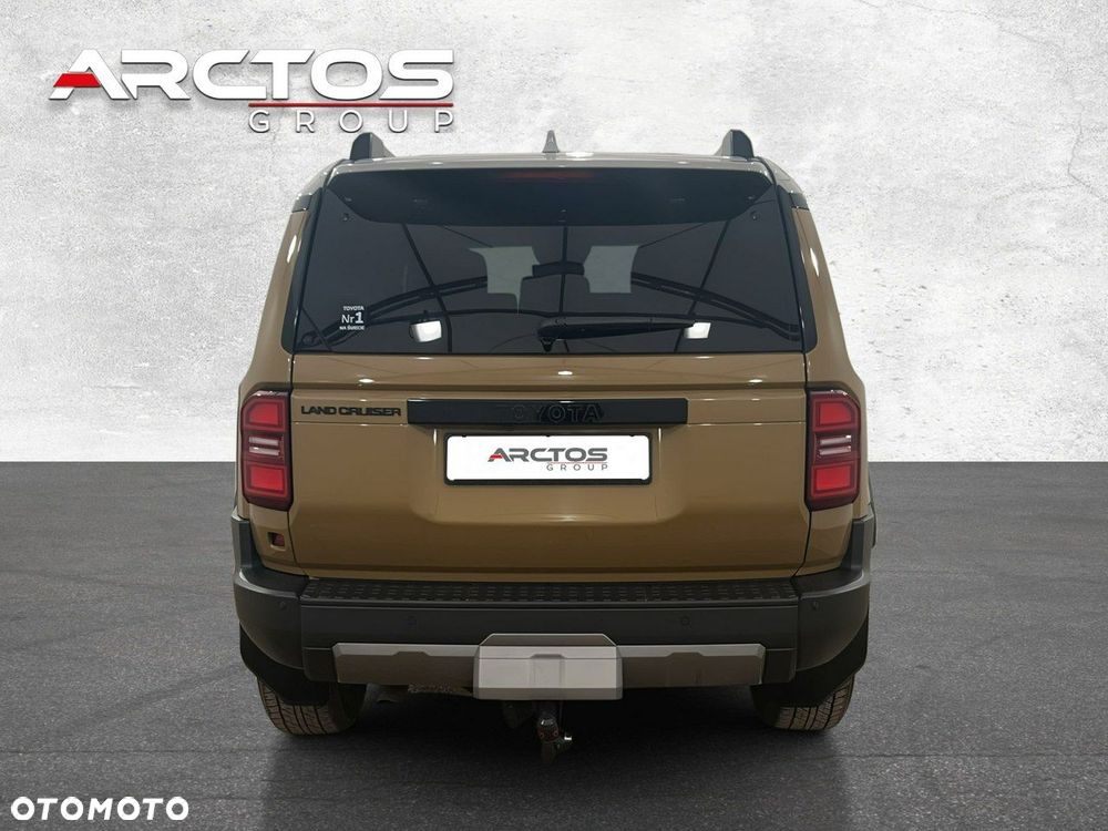 Toyota Land Cruiser LC 2.8 D-4D First Edition - 6