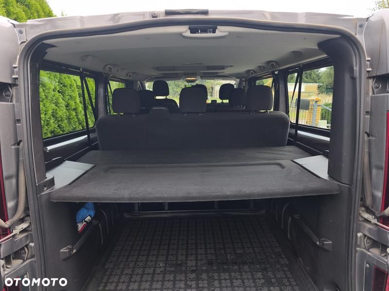 Renault Trafic - 19