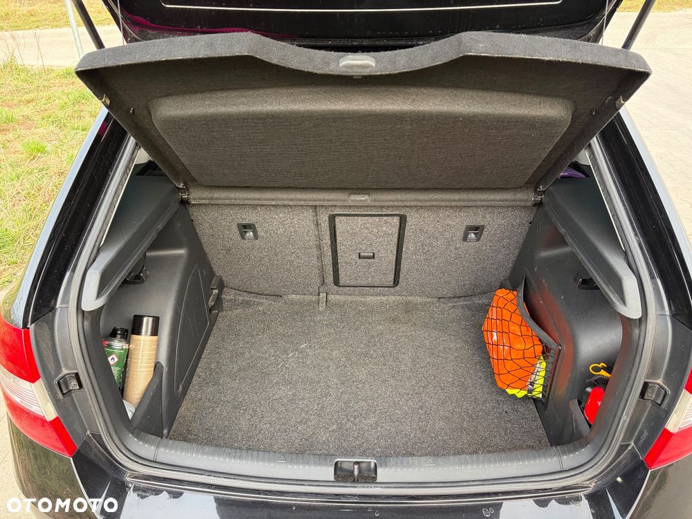 Skoda RAPID 1.6 TDI (Green tec) Joy - 16