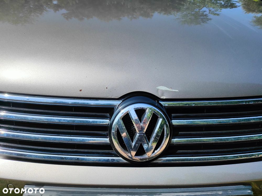Volkswagen Passat 2.0 TDI Comfortline DSG - 5