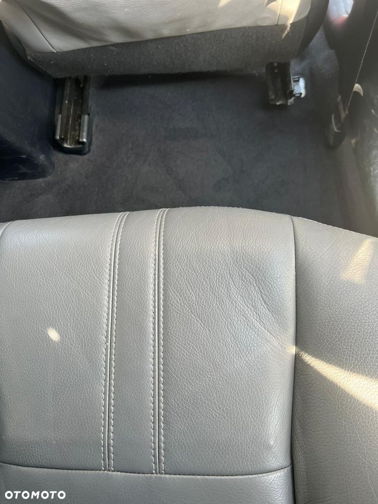 Toyota Avensis 1.8 Multidrive Business Edition - 19