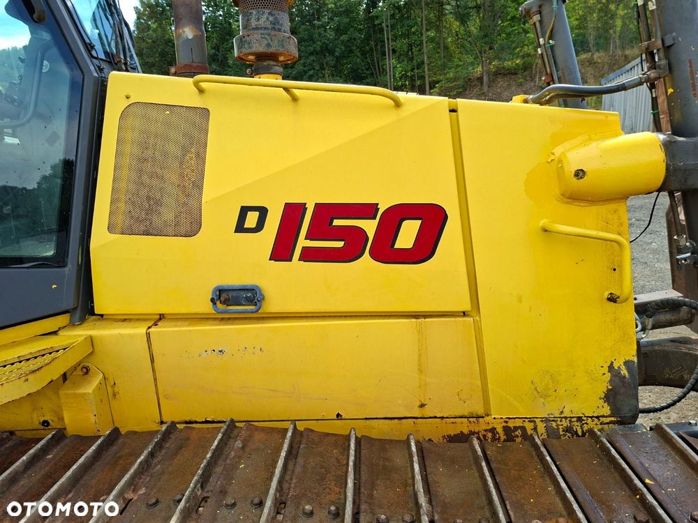 New Holland D 150 - 36