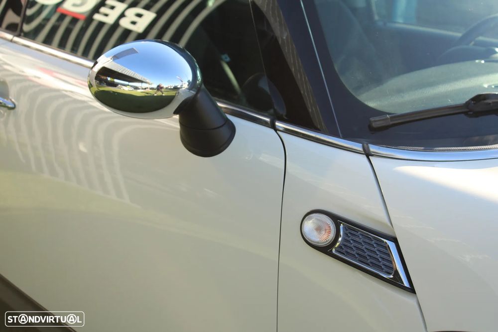 MINI 3 Portas Cooper D - 9