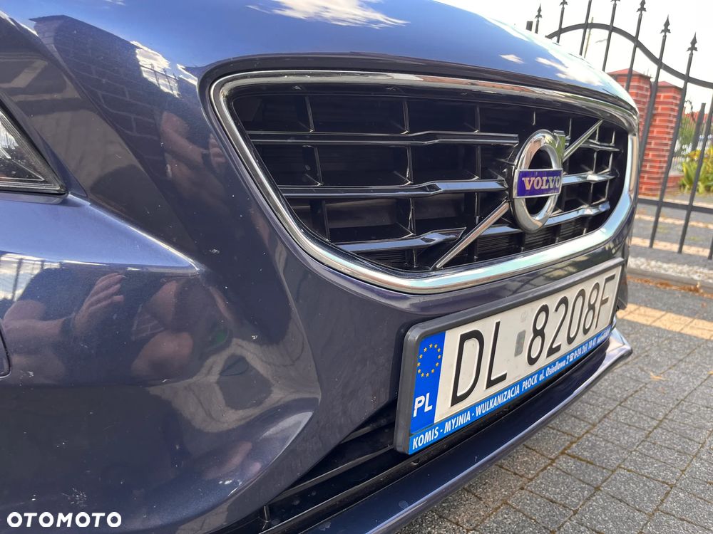 Volvo V40 D2 Momentum - 10