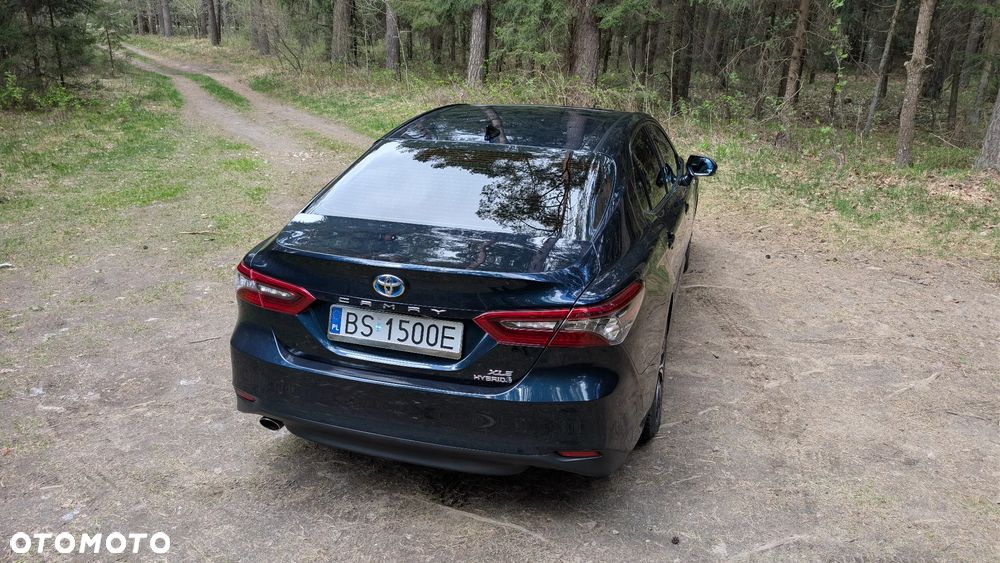 Toyota Camry Executive - 8