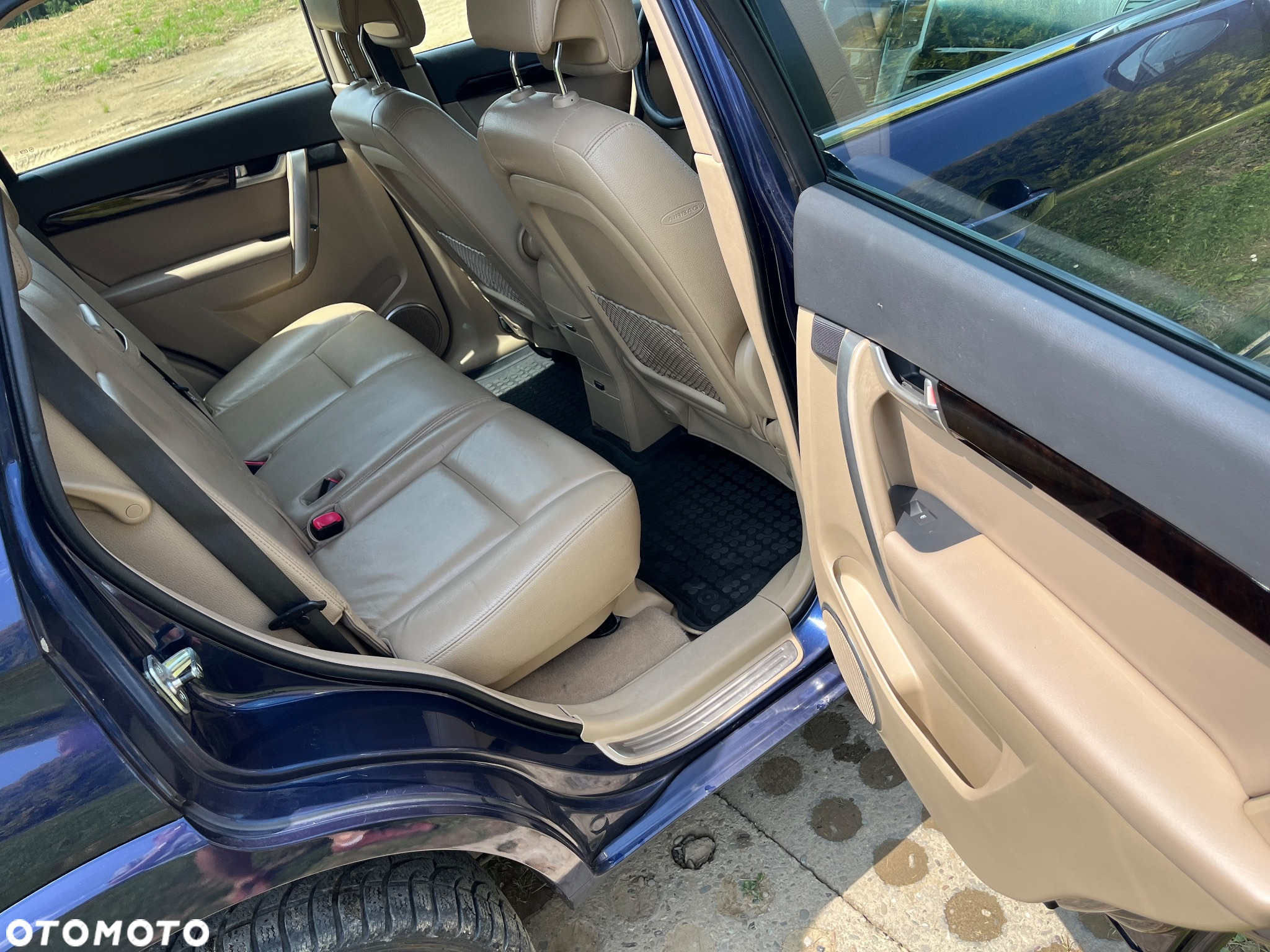 Chevrolet Captiva 2.0 4WD 7 Sitzer Automatik LT Exclusive - 12