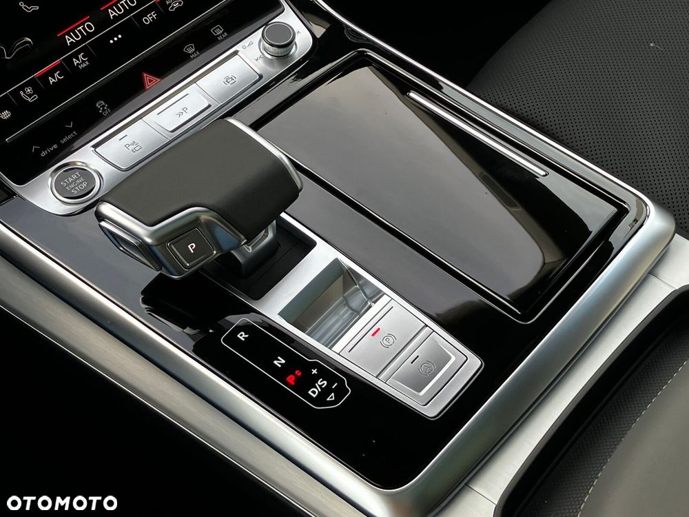 Audi Q8 - 21